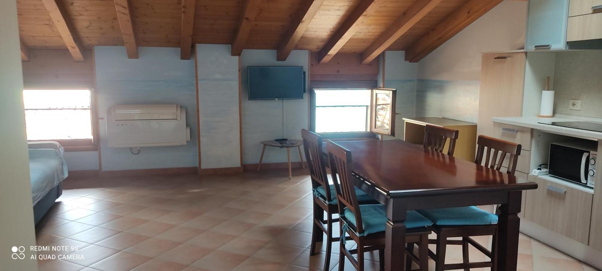 Mansarda Ariel Limone sul Garda Exterior foto